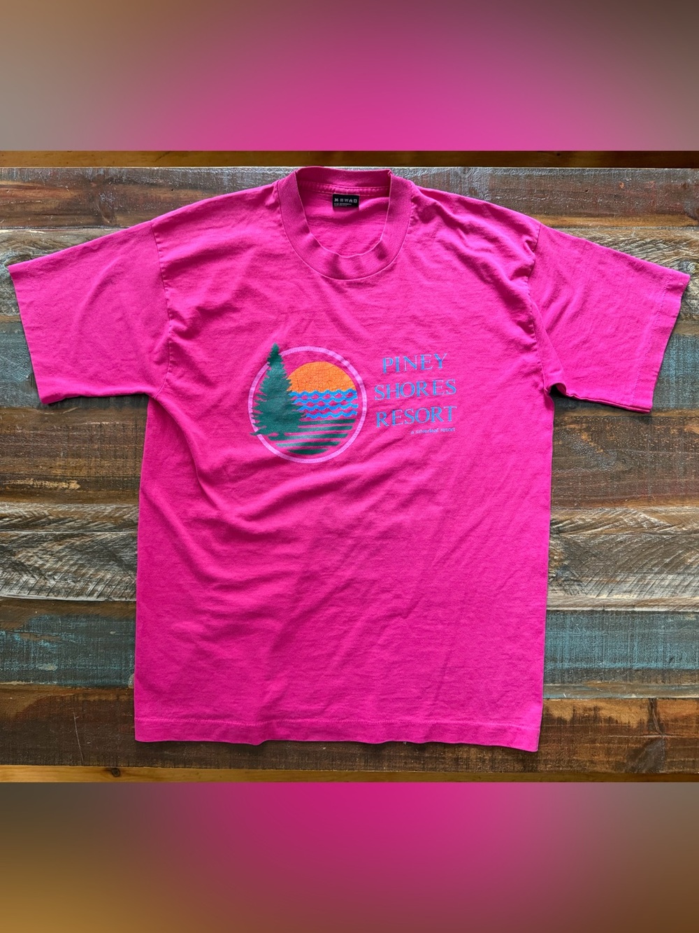 Fruit Of The Loom Unisex L Pink Piney Shores Resort T-shirt | SKU 0621